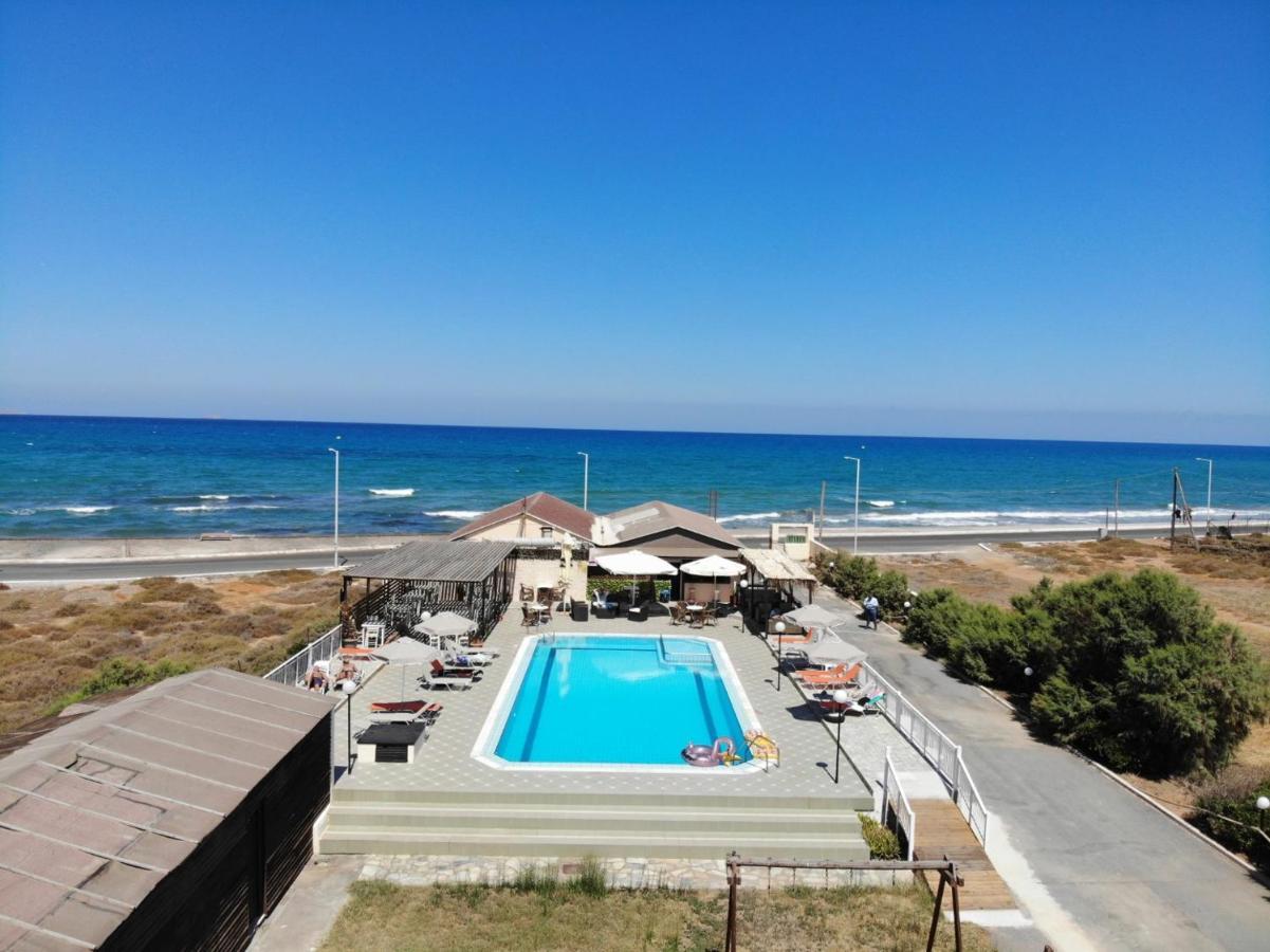 Divina Seaside Apartments By Estia กูเวส ภายนอก รูปภาพ